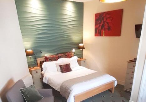 Lifton Hotel | Lifton Hall