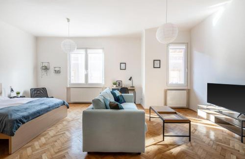 Istvanmezo Apartment | Liget Apartment
