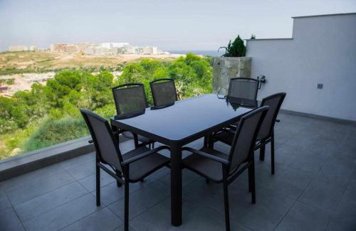 Los Arenales del Sol Apartment | Light and Modern Sea View Apartment