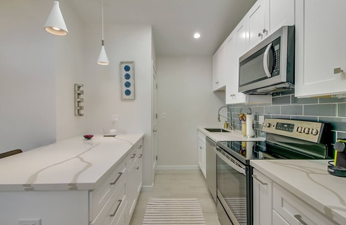 Almaden House | Light Filled Newly Built Almaden Foothill ADU with Private yard and entrance