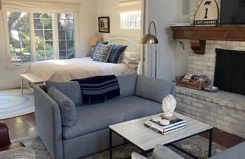 Golden Rectangle House | Light-filled Home Steps from Ocean Ave & Beach - OPEN CAR WEEK