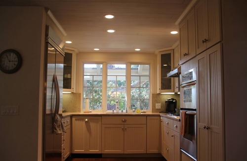 Golden Rectangle House | Light-filled Home Steps from Ocean Ave & Beach - OPEN CAR WEEK