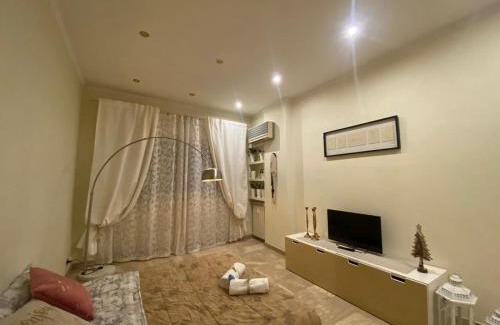 Prenestino-Labicano Apartment | Light House