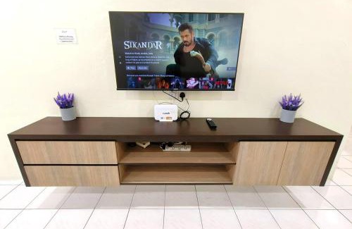Taman Intan House | Lighthouse Tmn Intan 6pax Water Dispenser Neflix Target