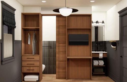 Hood River Hotel | Lightwell Hotel & Spa