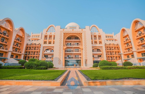 Palm Jumeirah Apartment | Like Home - G15 Elegant 3-Bedroom Duplex in Palm Jumeirah