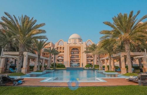 Palm Jumeirah Apartment | Like Home - G15 Elegant 3-Bedroom Duplex in Palm Jumeirah