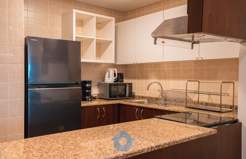 Palm Jumeirah Apartment | Like Home - P210 Luxury Living: 1-Bedroom Apt with Pool Viewsn