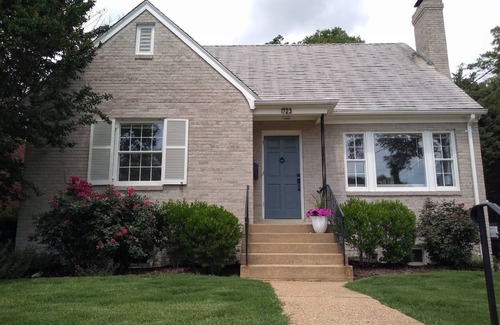North Ridge House | Lilac House, Alexandria City, 4 bedrooms, 10 mins to downtown DC.