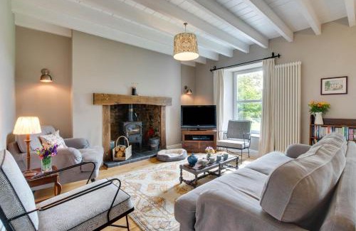 Port-Eynon House | Lilac House
