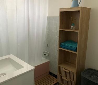 Pessac House | Lilas