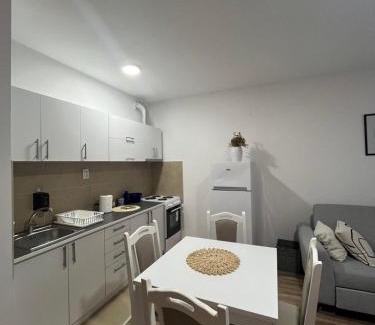 Novi Sad Apartment | Lili