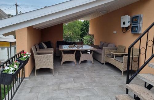 Siofok-Szabadifurdo Apartment | Lilian apartmanház