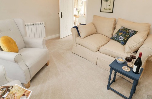 Sheriff Hutton Cottage | LILY COTTAGE, pet friendly, luxury holiday cottage in Sheriff Hutton