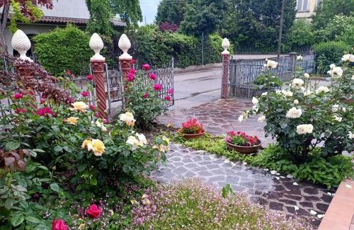 San Felice sul Panaro Bed & Breakfast | LILY - STORIE DEL BOSCO -