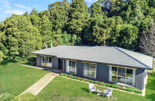 Robertson House | Lilyview Cottage - Robertson