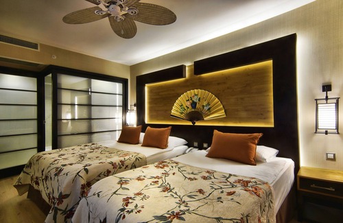 Lara Resort | Limak Lara De Luxe Hotel - All Inclusive