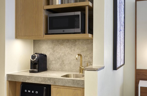 Downtown Hotel | Limelight Hotel Aspen