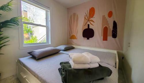 Vieux-Limoilou Apartment | Limoilou 4 Guests AC Free Parking 5 min DT