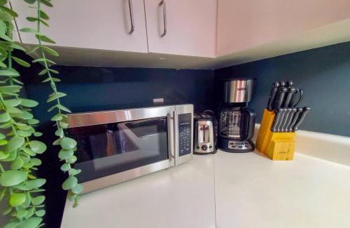 Vieux-Limoilou Apartment | Limoilou Trendy 4 pers AC Near Downtown