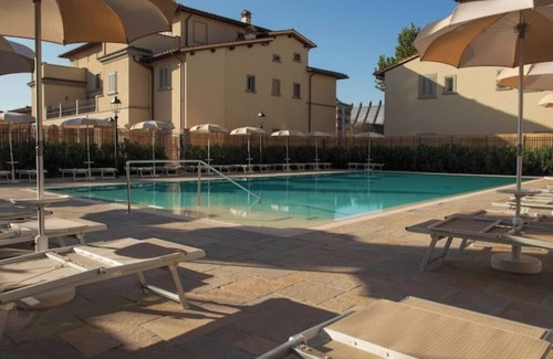 Novoli - San Donato Apartment | Limonaia 1 | Apartment Villa Carobbi