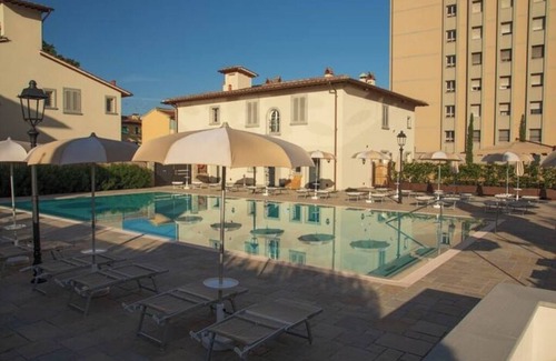 Novoli - San Donato Apartment | Limonaia 1 | Apartment Villa Carobbi