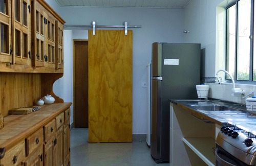 Pirangucu House | Linda Casa de campo c lazer próx Camp.do Jordão/SP