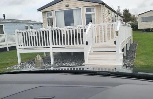 Ayr Resort | Linda kintyre view