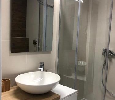 Subotica Apartment | Linden Flower