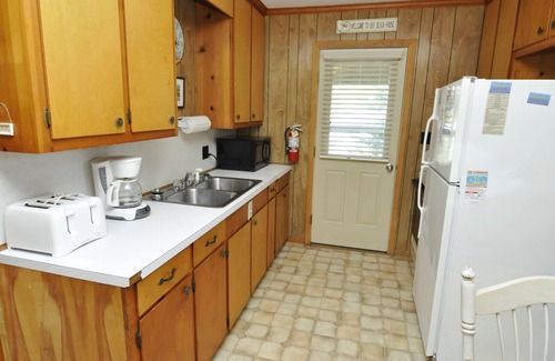 Ocracoke House | Lindley: Near restaurants, spacious screened porch, rooftop deck.