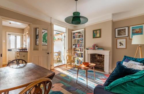 Norwich House | Lindley Terrace - Norfolk Holiday Properties