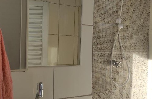 Jau Hotel | Lindo quarto c/ banheiro privativo