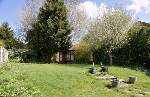 Braunstone Apartment | LINDRICK VILLA 3BD BUNGALOW