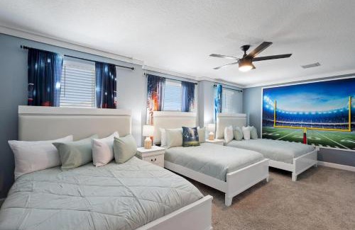Four Corners House | Linksview Villa