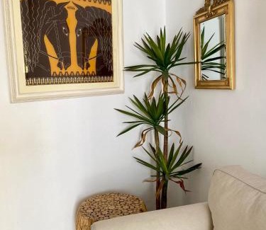 Ioulida Apartment | Lion House II