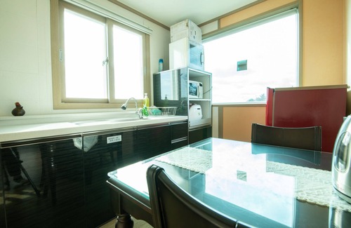 Andeok House | Lionhill Pension