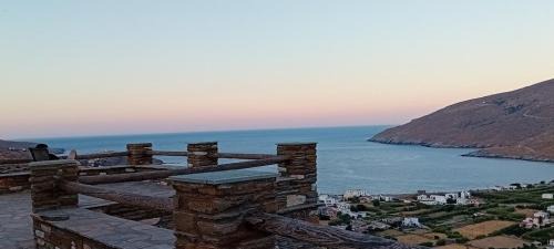Ormos Korthiou Villa | Liopi Village Andros