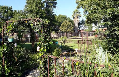 Middelburg Apartment | LISANÉ ACCOMMODATION