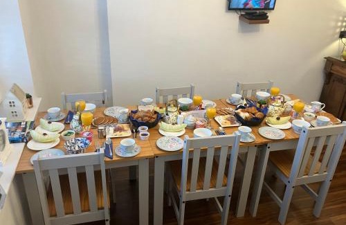 Claddagh House | Lisheen Lodge