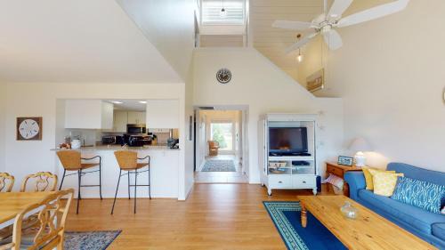 Litchfield by the Sea Villa | Litchfield Retreat 2BR Villa Resort Bonuses