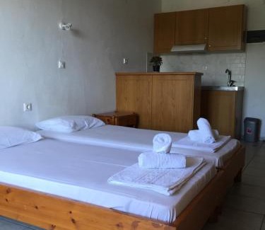 Skiathos Apartment | Litsa