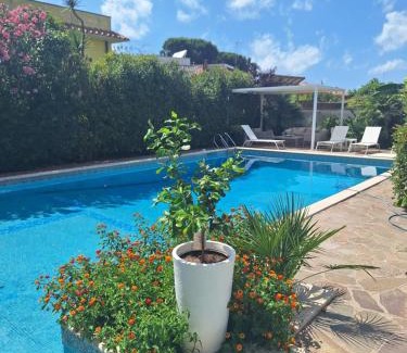 Lavinio Lido di Enea Bed & Breakfast | LittelCrazy