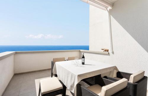 Santa Cruz de Tenerife Apartment | Little Beach Paradise Las Gaviotas