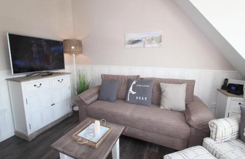 Wenningstedt-Braderup Apartment | "Little Beach Cottage" - Seestr 6 D, App 23