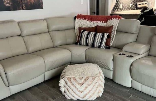 Tyler House | Little Bit Country Su