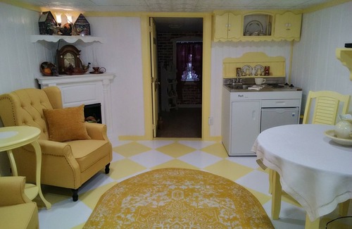 Fort Fairfield Cottage | Little Charming cottage quiet and quaint in Fort Fairfield, Maine