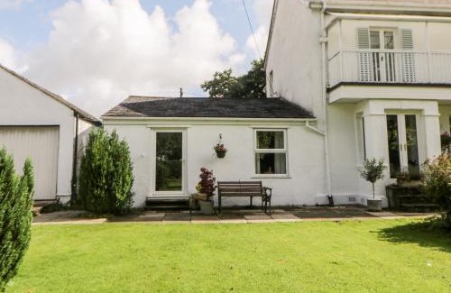 Dousland House | Little Claremont