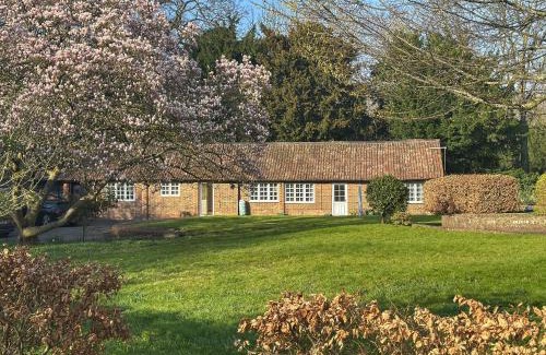 Upton St. Leonards House | Little Cottage - Uk49275