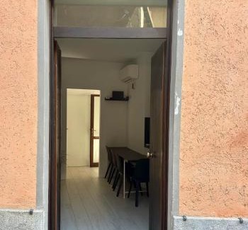 Angera Apartment | Little Haven