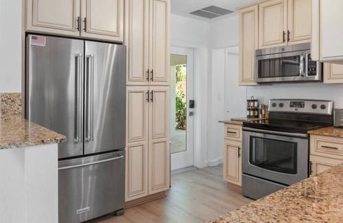 Downtown Fort Lauderdale House | Little House By the River